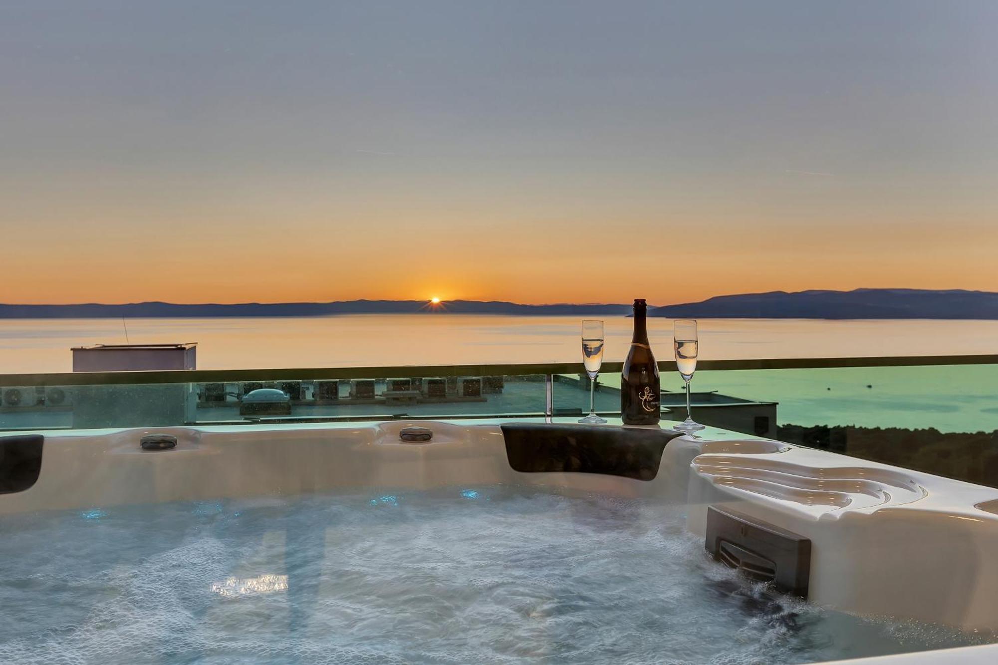 شقة Exclusive Penthouse Big Blue With Private Jacuzzi ماكارسكا المظهر الخارجي الصورة