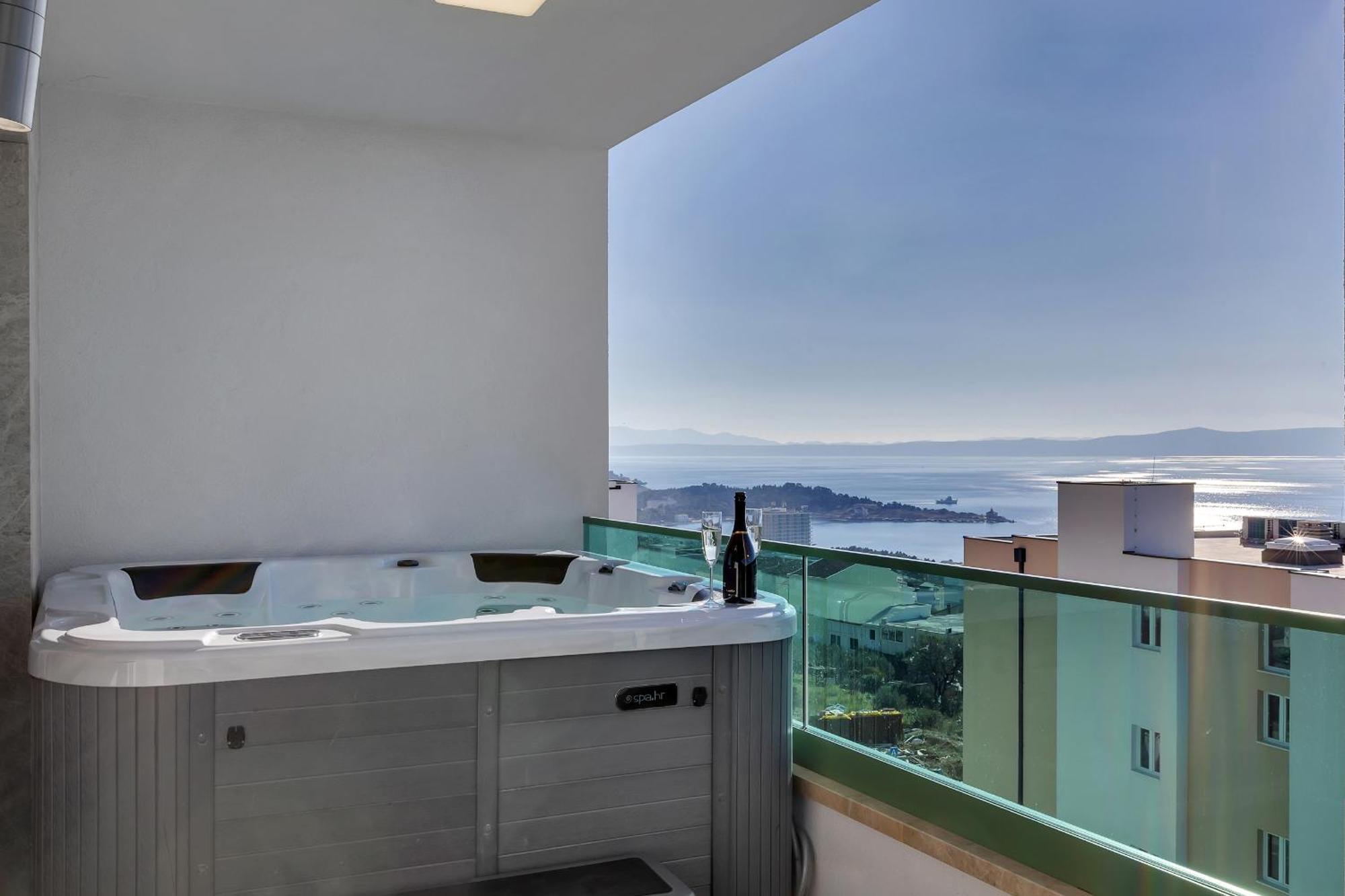 شقة Exclusive Penthouse Big Blue With Private Jacuzzi ماكارسكا المظهر الخارجي الصورة