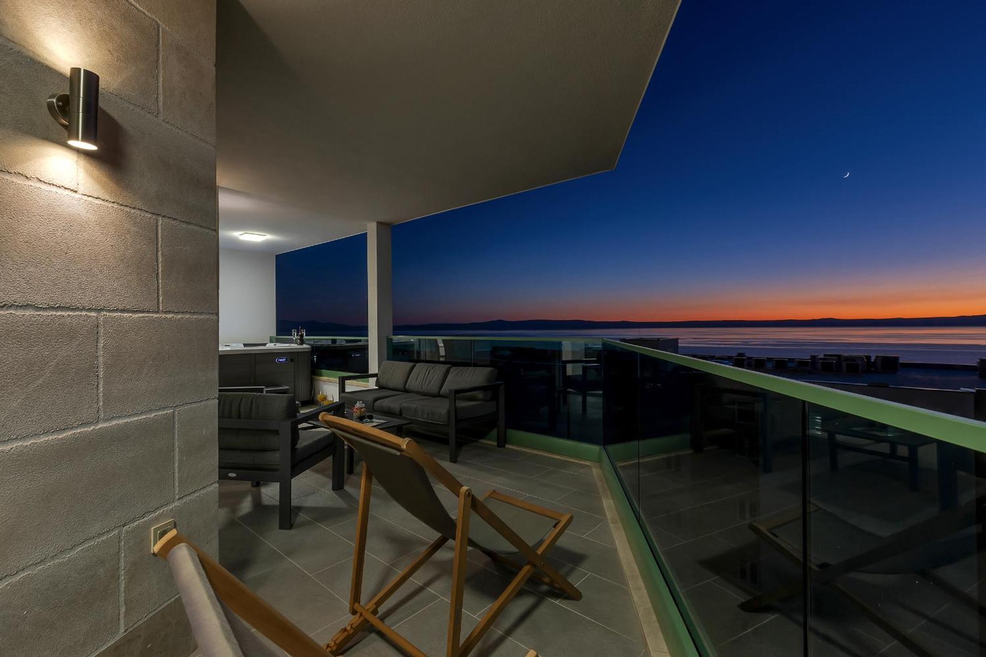 شقة Exclusive Penthouse Big Blue With Private Jacuzzi ماكارسكا المظهر الخارجي الصورة