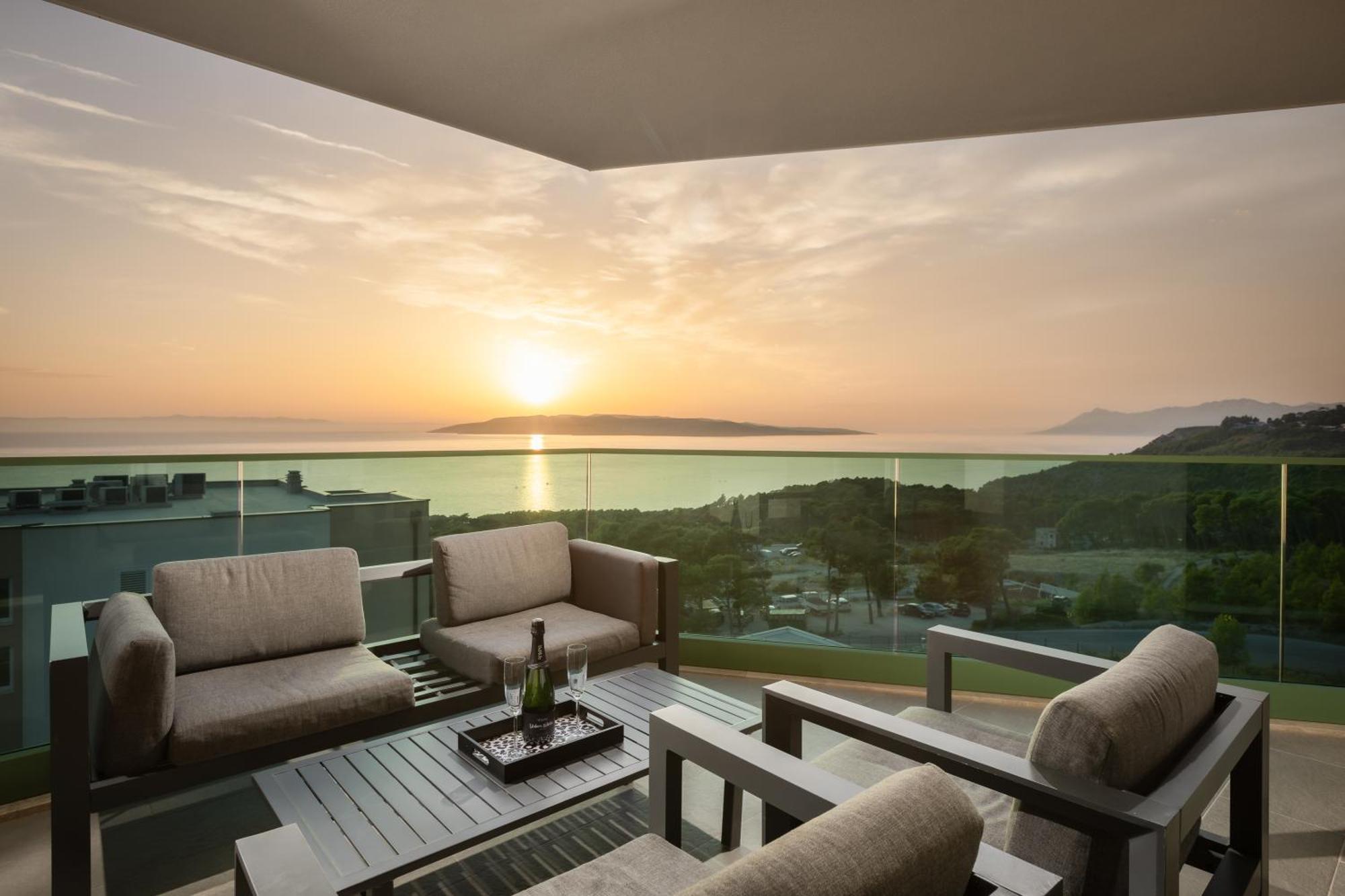 شقة Exclusive Penthouse Big Blue With Private Jacuzzi ماكارسكا المظهر الخارجي الصورة